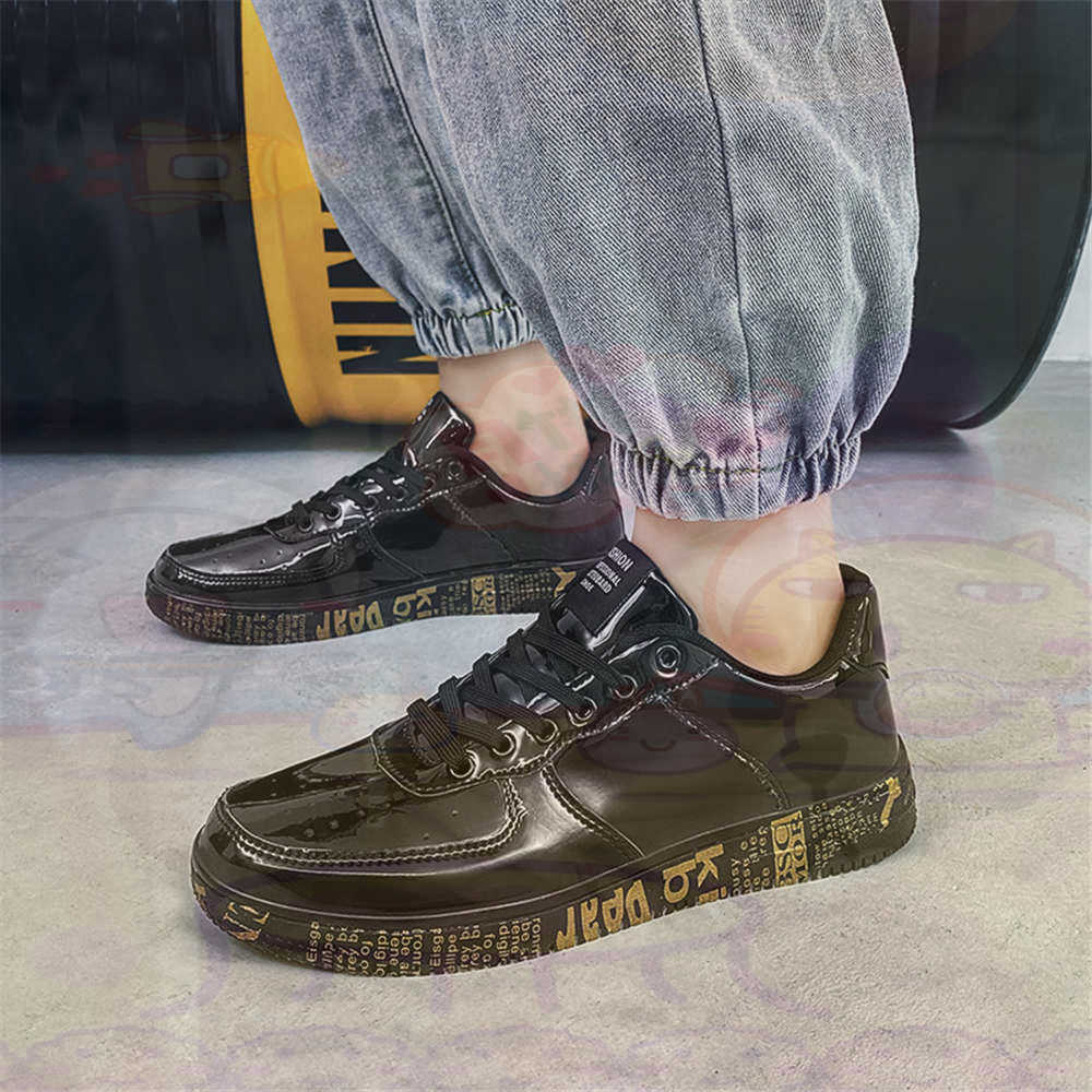 Round Foot Size 45 Sneakers Wh - Kawaii Tech Accessories recension och pris